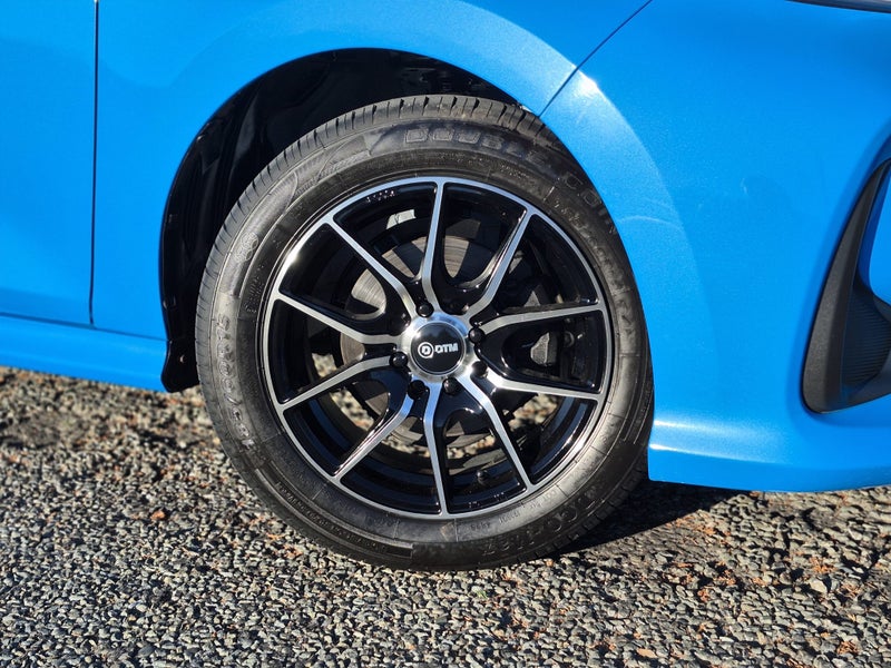 2020 Toyota Yaris 1.5 PETROL HATCH 4A image 2