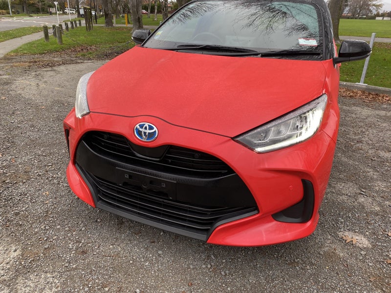 2020 Toyota Yaris 1.5L Hybrid Hatch image 4