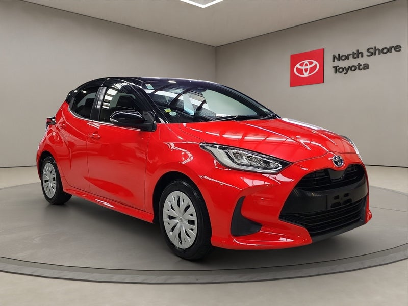 2020 Toyota Yaris 1.5L Hybrid Z 2WD Hatchback image 1