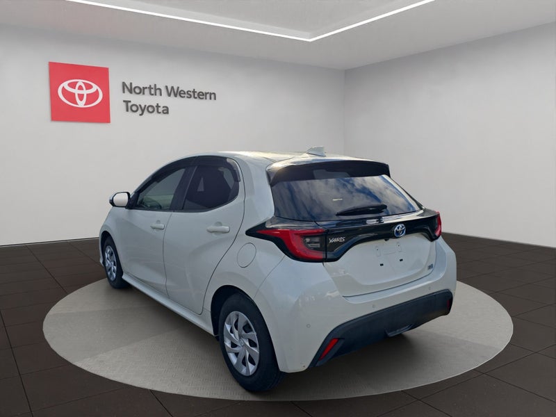 2020 Toyota Yaris 1.5L Hybrid Z 2WD Hatchback image 5