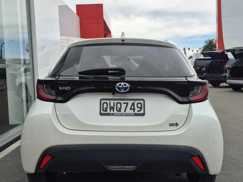 2020 Toyota Yaris 1.5P HYBRID X image 5