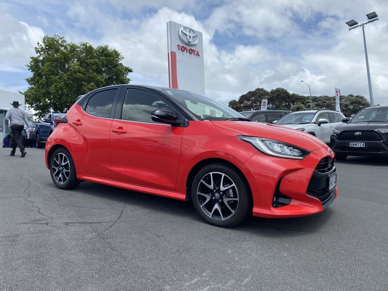 2020 Toyota Yaris 1.5P Hybrid Z Hatch image 1