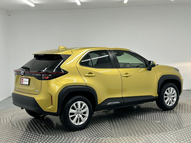 2020 Toyota Yaris Cross 1.5 Hybrid G image 3