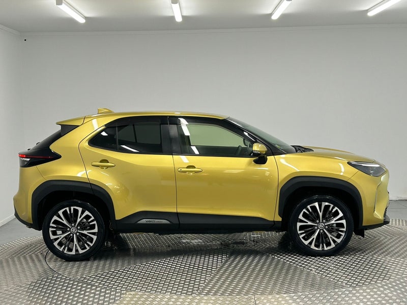 2020 Toyota Yaris Cross 1.5 Hybrid Z image 2