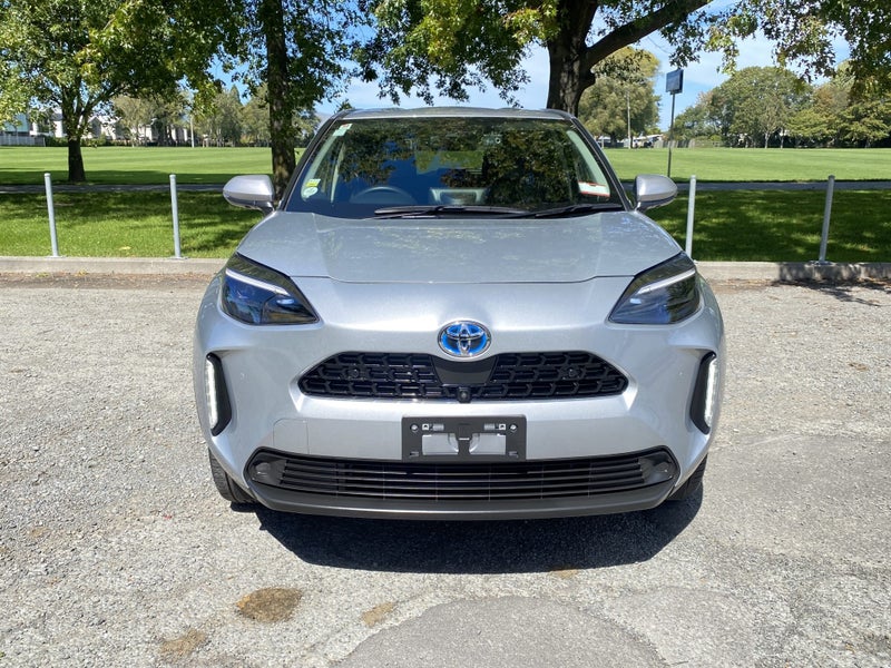 2020 Toyota Yaris Cross 1.5 Hybrid Z 2WD SUV image 2