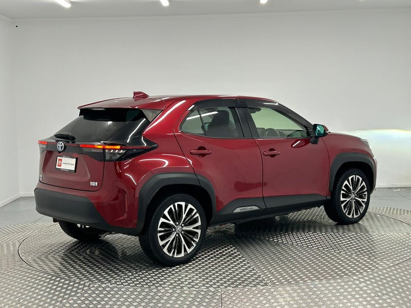 2020 Toyota Yaris Cross 1.5 Hybrid Z image 3