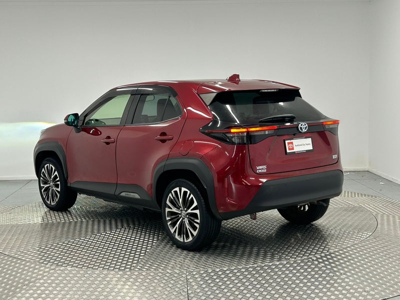 2020 Toyota Yaris Cross 1.5 Hybrid Z image 5