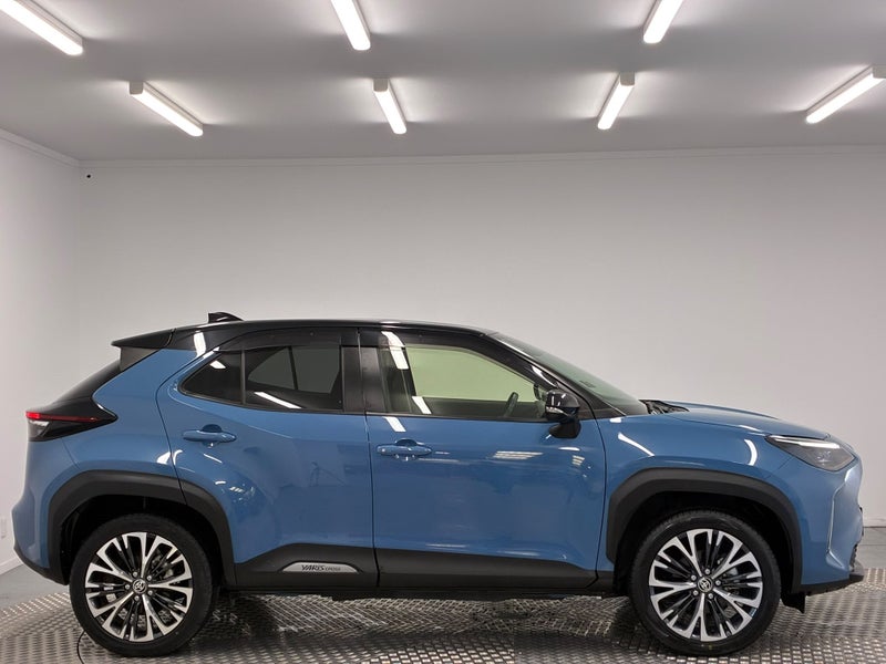 2020 Toyota Yaris Cross 1.5 Hybrid Z image 2