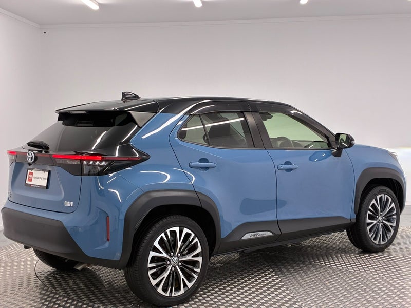 2020 Toyota Yaris Cross 1.5 Hybrid Z image 3