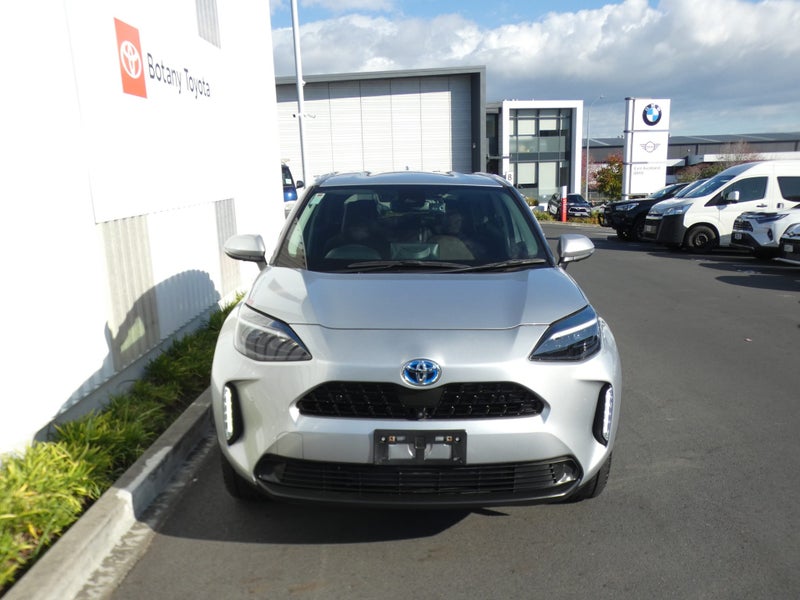 2020 Toyota Yaris Cross Cross 1.5 Hybrid Z 5 Dr... image 3