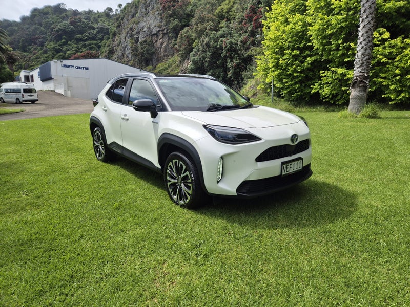 2020 Toyota Yaris Cross Limited 1.5P Hybrid image 3