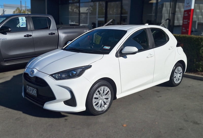 2020 Toyota Yaris GX 1.5 Petrol image 3