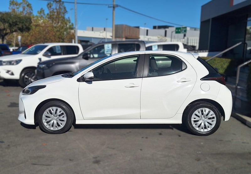 2020 Toyota Yaris GX 1.5 Petrol image 4