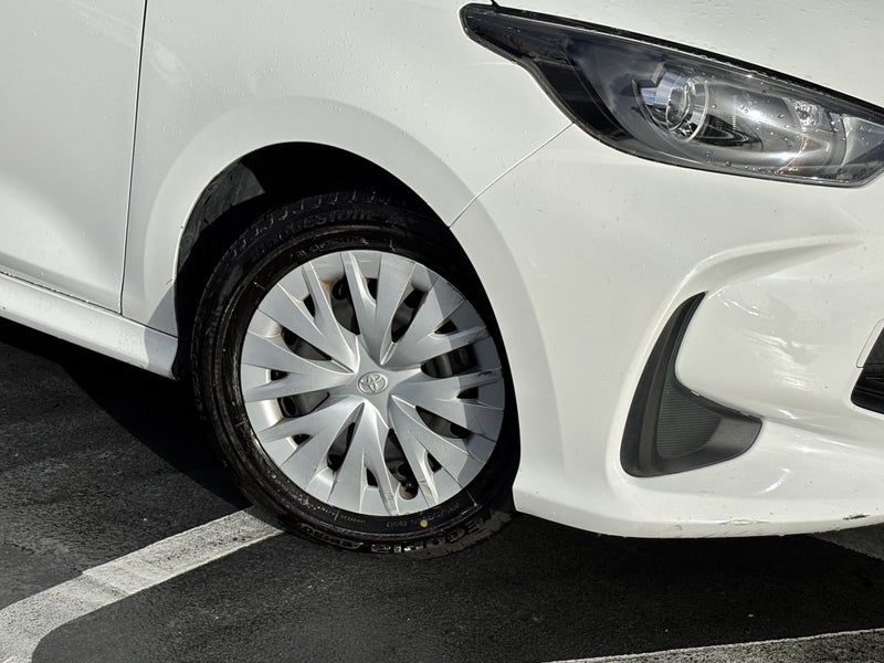 2020 Toyota Yaris GX 1.5 PETROL POPULAR HATCH image 5