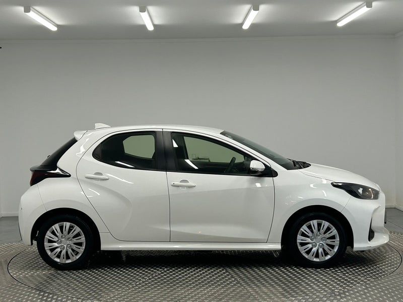 2020 Toyota Yaris GX 1.5P image 2