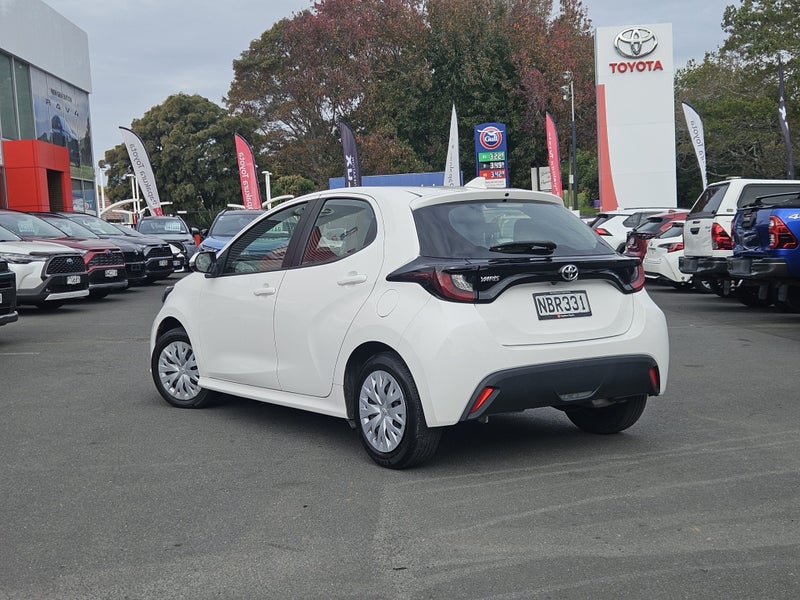 2020 Toyota Yaris GX 1.5P Hatchback image 3