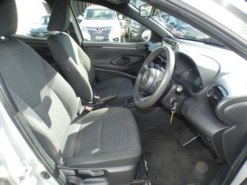 2020 Toyota Yaris GX 1.5P HV ECVT FWD HB/5D/5S... image 2