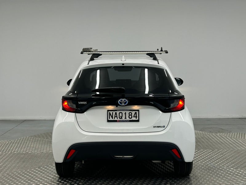 2020 Toyota Yaris GX 1.5P Hybrid image 4