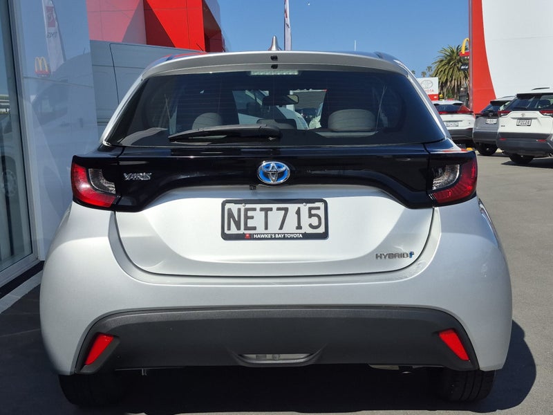 2020 Toyota Yaris GX 1.5P Hybrid image 4