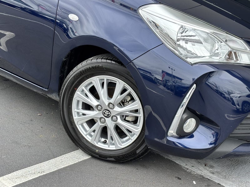 2020 Toyota Yaris SX 1.5 PETROL SPORTY HATCH image 5