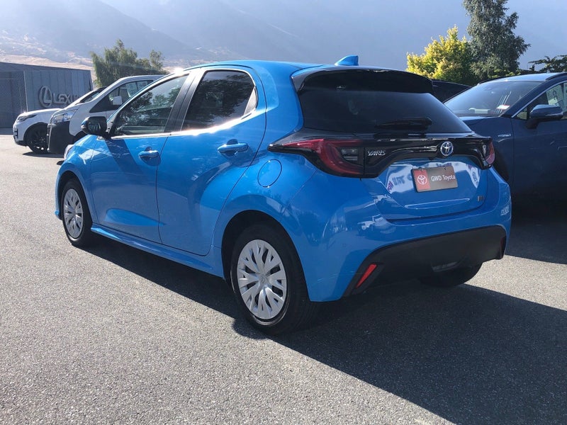 2020 Toyota Yaris Z Hybrid image 5