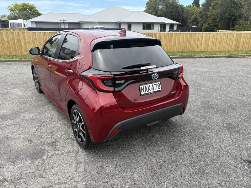 2020 Toyota Yaris ZR 1.5P HV ECVT FWD HB/5D/5S image 2