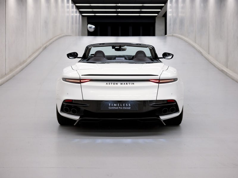 2021 Aston Martin DBS Volante image 5