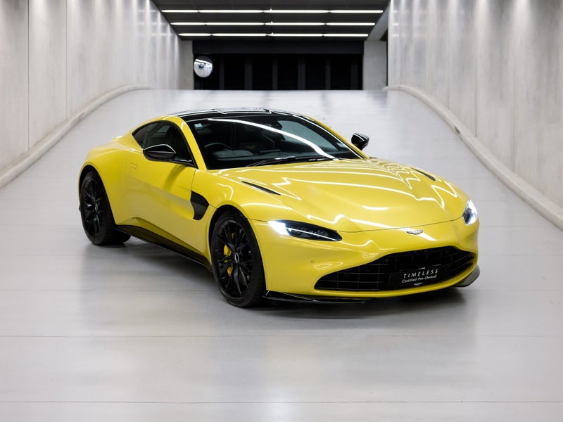 2021 Aston Martin Vantage Coupe image 1