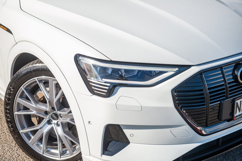 2021 Audi e-tron 55 300kW S line quattro image 2