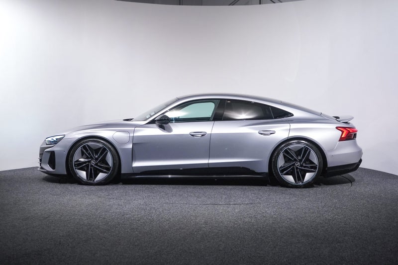 2021 Audi e-tron GT 390kW quattro image 5