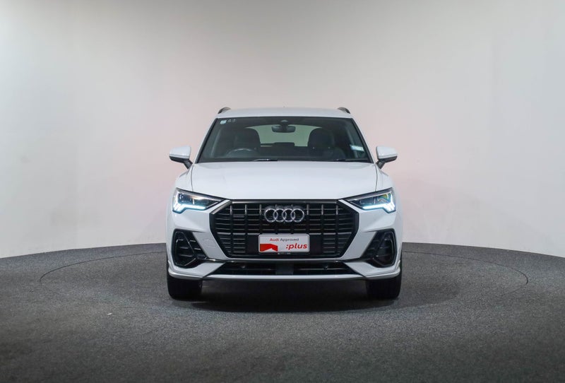 2021 Audi Q3 S-line 45 TFSI 169kW quattro image 2