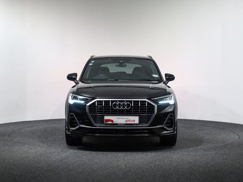 2021 Audi Q3 S-line 45 TFSI 169kW quattro image 2