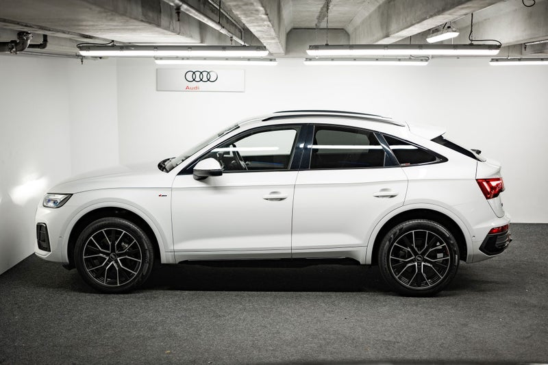 2021 Audi Q5 Sportback 45 TFSI S line image 2