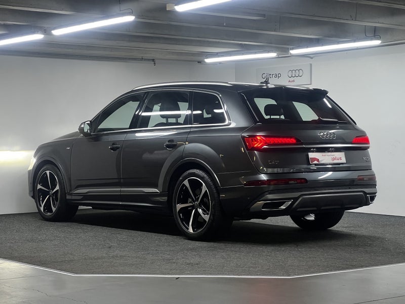 2021 Audi Q7 50 TDI quattro (210 kW) image 4