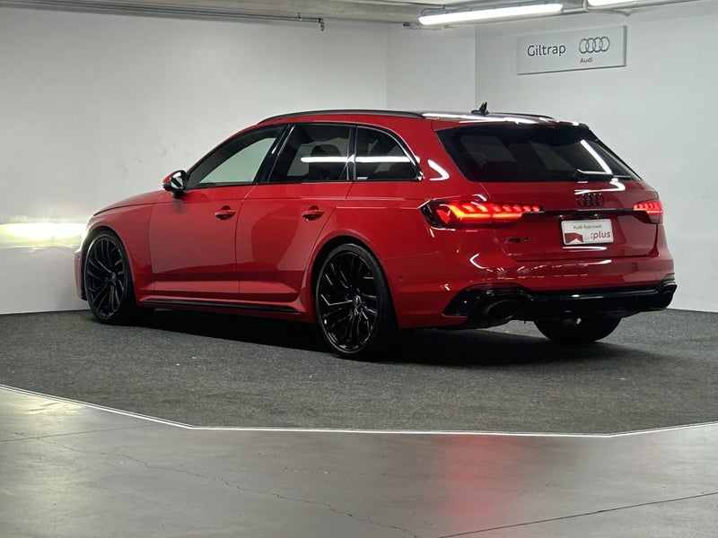 2021 Audi RS4 Avant (331 kW) image 4