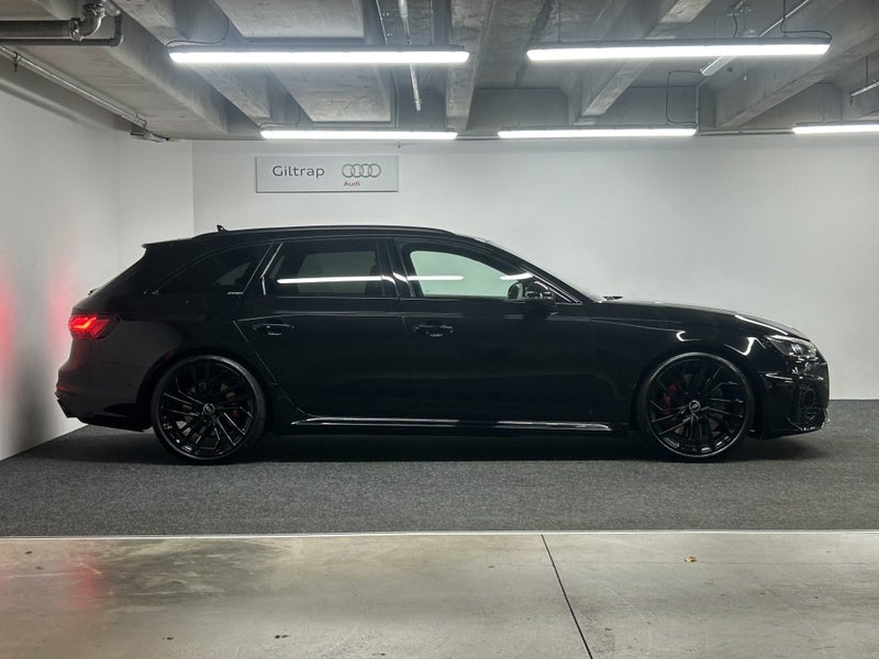 2021 Audi RS4 Avant (331kW) image 3