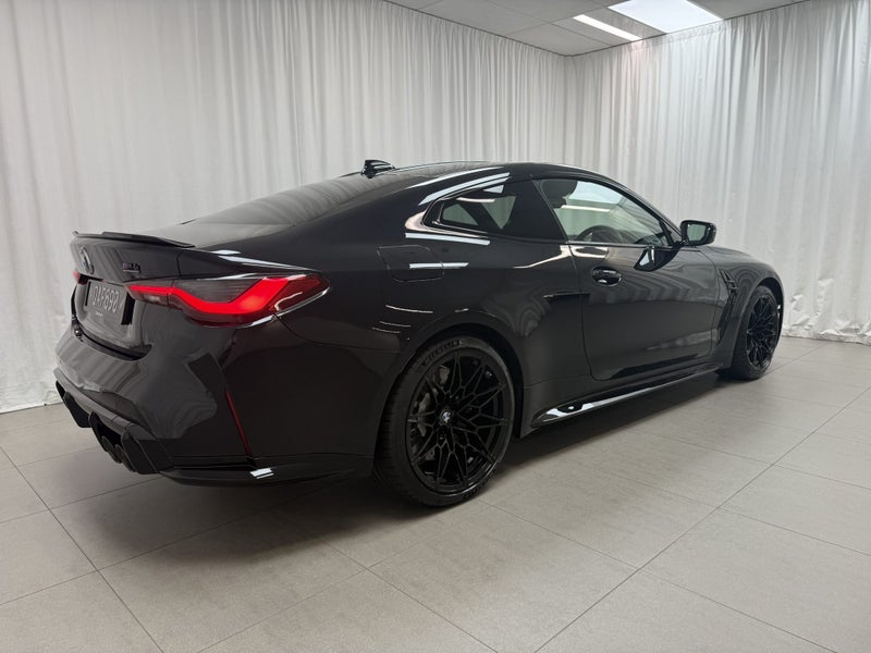 2021 BMW M4 M4 Competition Coupe image 3