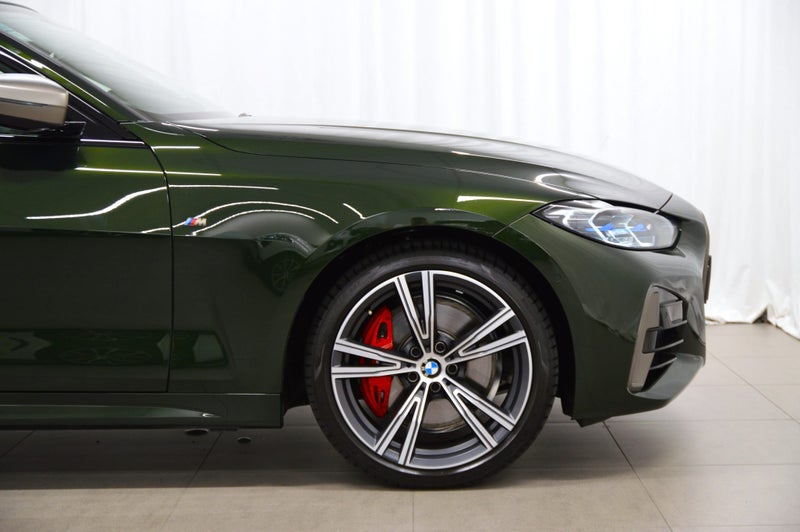 2021 BMW M440i xDrive Convertible M Performance image 5
