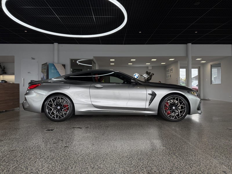 2021 BMW M8 Coupe Competition +Carbon Pack image 4