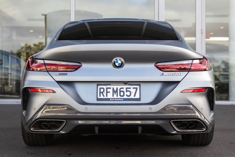 2021 BMW M850i M850i image 5