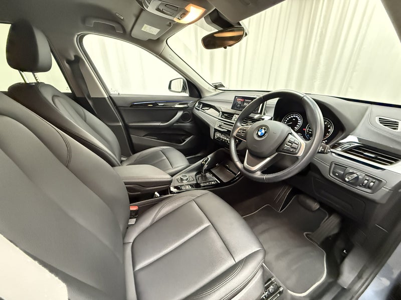 2021 BMW X1 X1 sDrive18i xLine + Comfort image 4