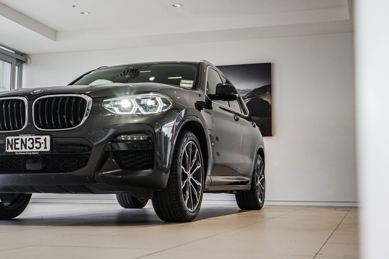 2021 BMW X3 xDrive30e M-Sport image 5