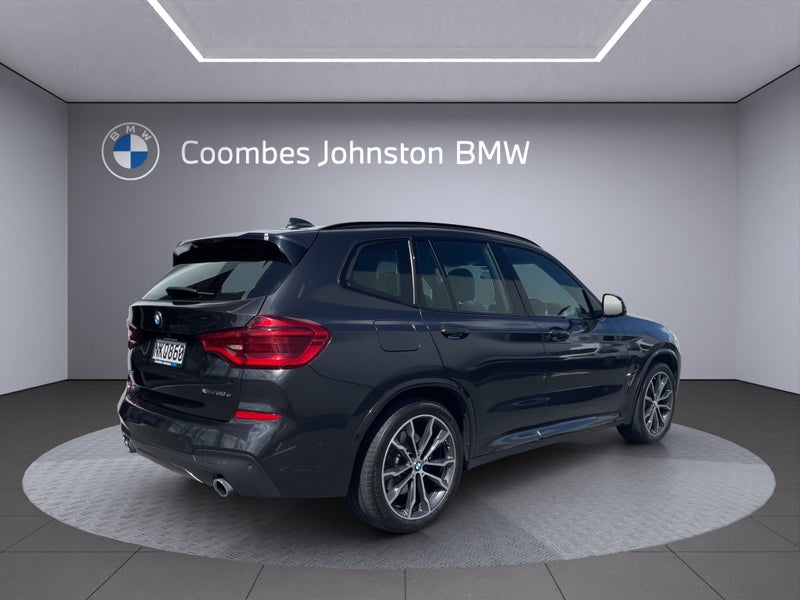 2021 BMW X3 xDrive30e Plug in Hybrid image 5