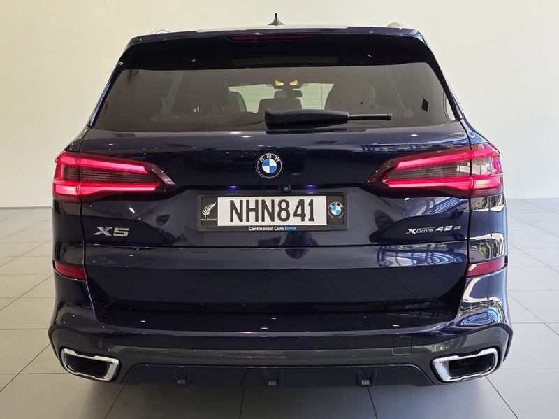 2021 BMW X5 xDrive45e iPerformance M-Sport +Com... image 5