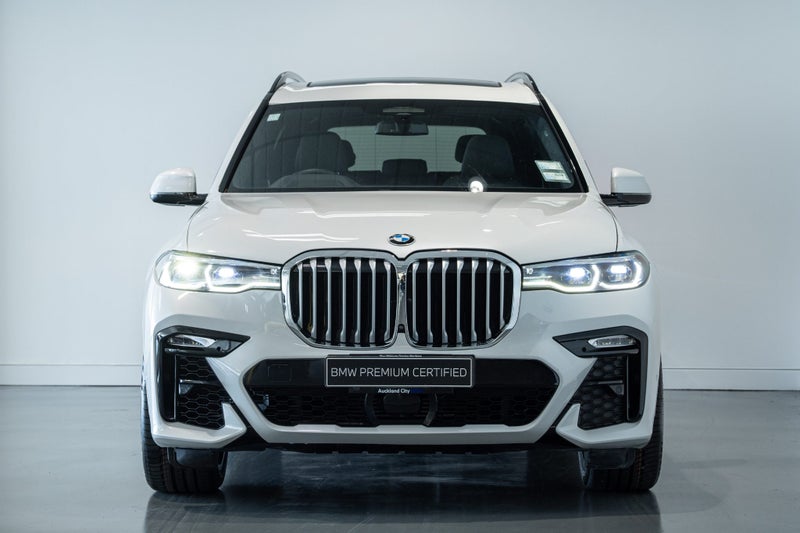 2021 BMW X7 xDrive30d M Sport image 3