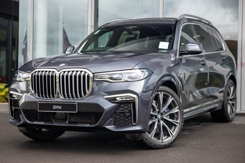 2021 BMW X7 xDrive30d M Sport image 1