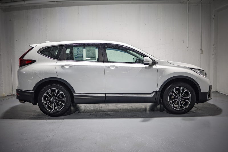 2021 Honda CR-V 2WD Touring image 3