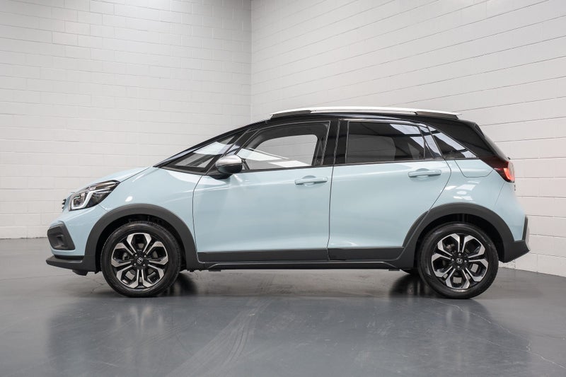 2021 Honda Jazz Crosstar Two Tone Automatic image 4