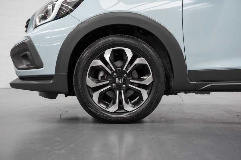 2021 Honda Jazz Crosstar Two Tone Automatic image 5