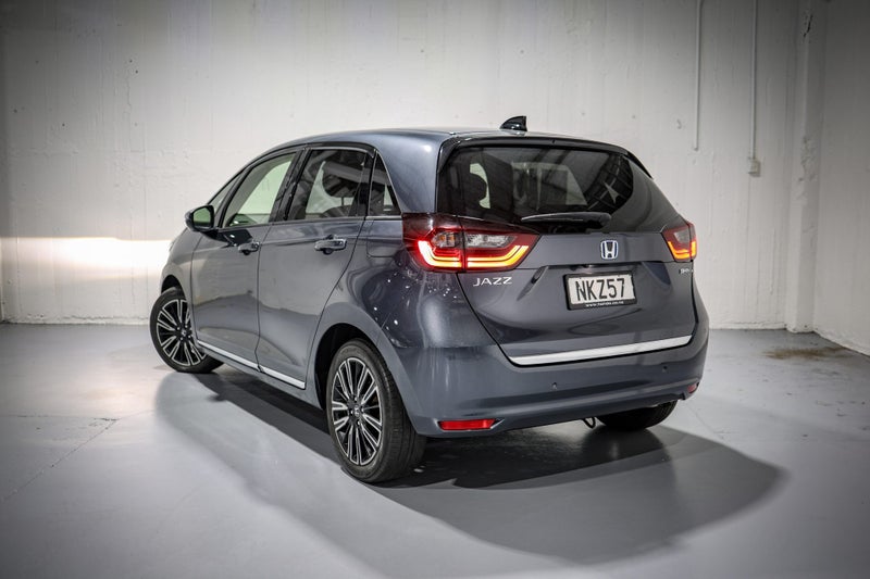 2021 Honda Jazz e:HEV Luxe image 5